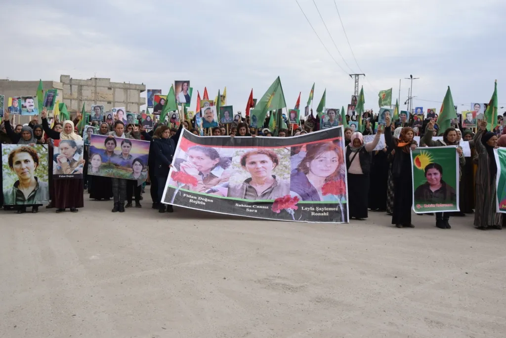 Şêniyên Heleb, Kobanê û Eyn Îsa: Komkujiya Parîsê hedefgirtina Tevgera Azadiya Kurdisatnê ye