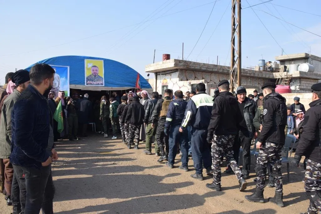 Şêniyên Hesekê sersaxiya malbatên şehîd Ehmed Silêman û Tirkî El-Mismar xwest