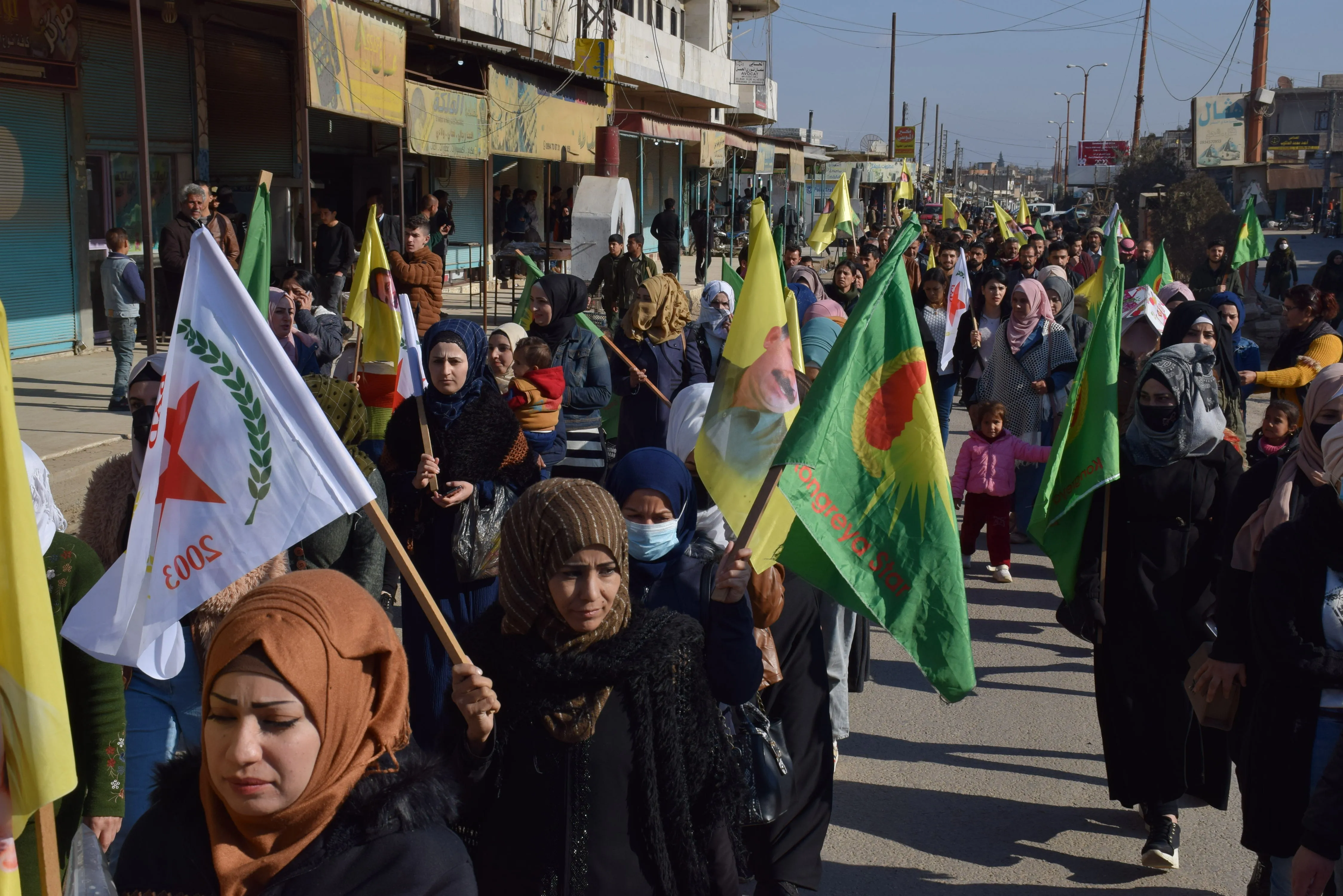 Şêniyên herêma Cizîrê şehîdên komkujiya Parîsê bibîr anîn