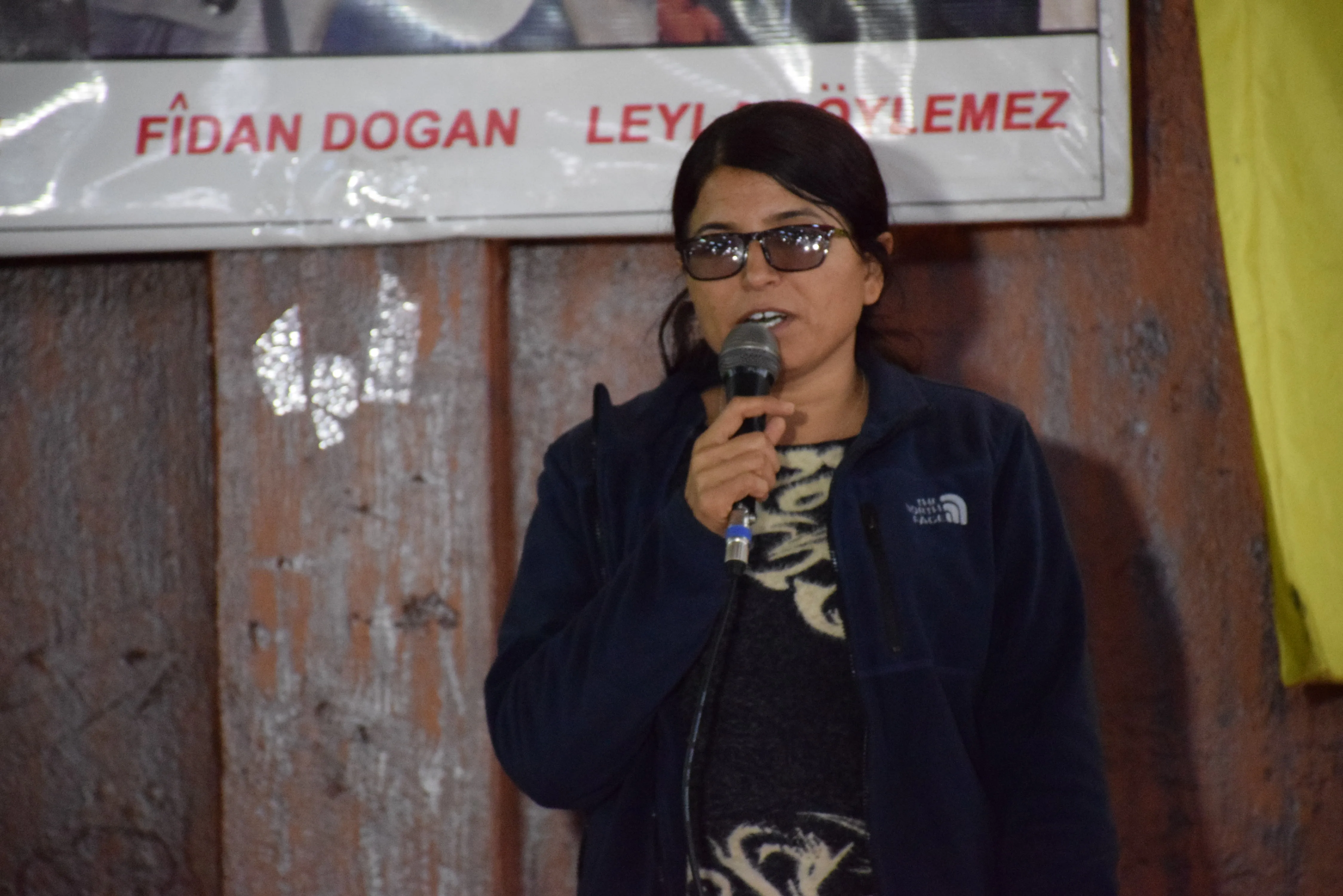 Şêniyên herêma Cizîrê şehîdên komkujiya Parîsê bibîr anîn