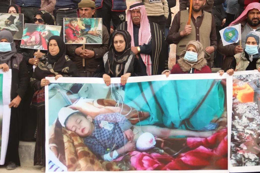 Êrişên li ser Kobanê li gelek bajaran hatin şermezarkirin