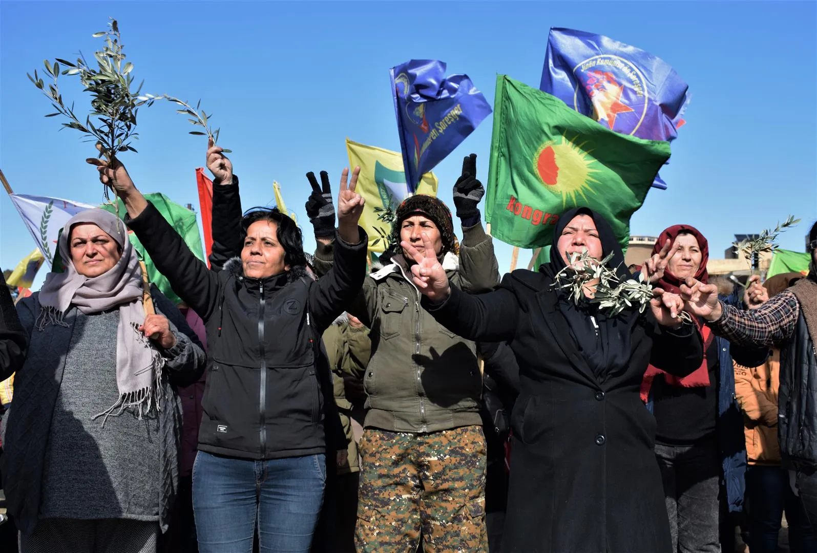 Li bajar û navçeyên kantona Hesekê çalakiyên ji bo Efrînê