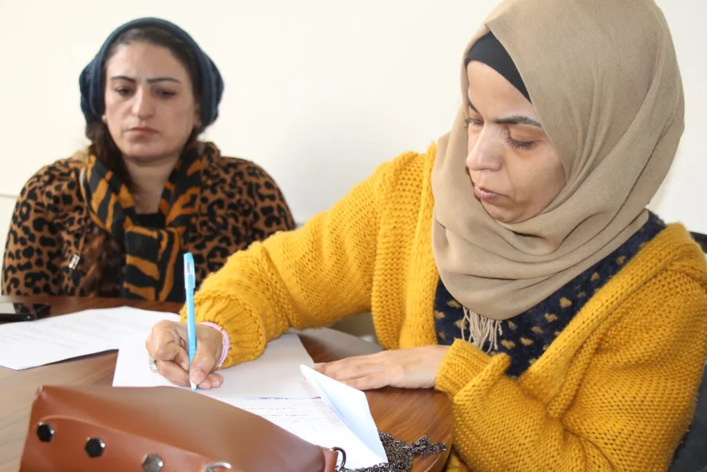 Meclisa Jinan a Sûriyê komxebatek têkildarî parastina jinan di şeran de li dar xist