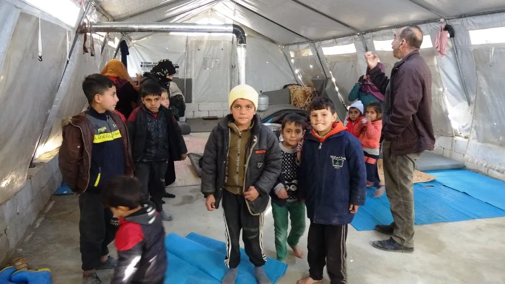 Ji ber êrişên dewleta Tirk 53 malbatan xwe spartin kampa Koçberên Girê Spî