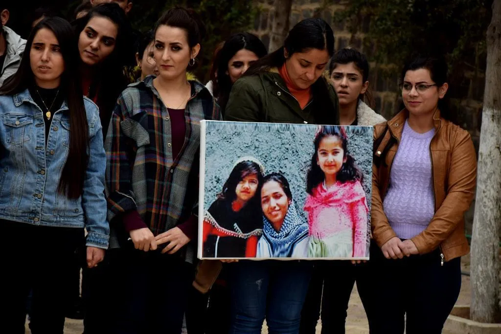 Desteya Perwerdê û Fêrkirinê ya Herêma Firatê girtina mamoste Zara Mihemedî şermezar kir