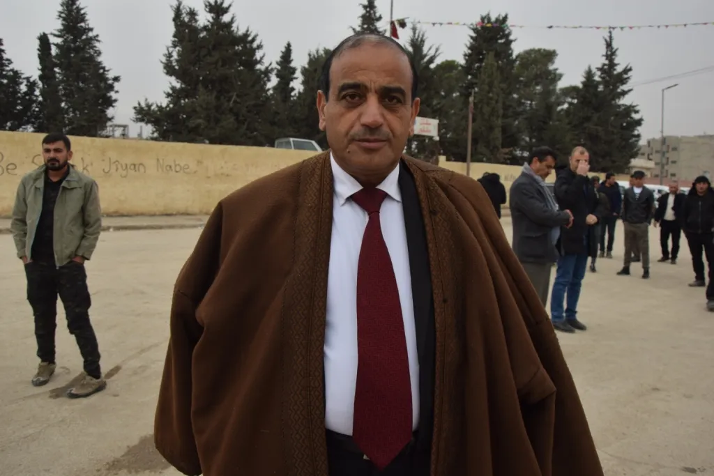 Li dijî qedexeya li ser PKK'ê li Kobanê kampanya îmzeyan
