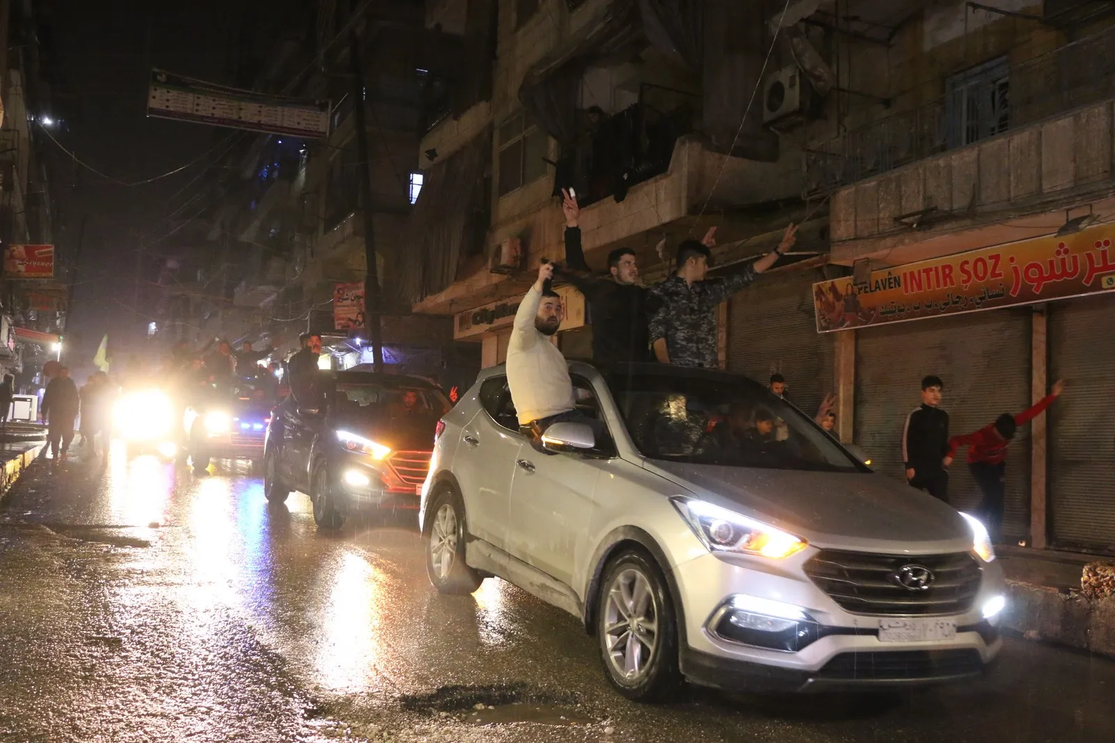 Ji bo serkeftina QSD’ê li Hesekê, li Helebê pîrozbahî