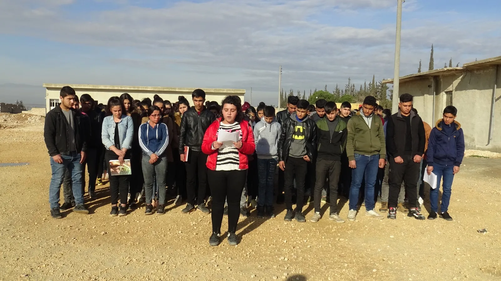 Xwendekarên Efrînê piştgiriya xwendekarên zanîngeha Akdenîzê kir