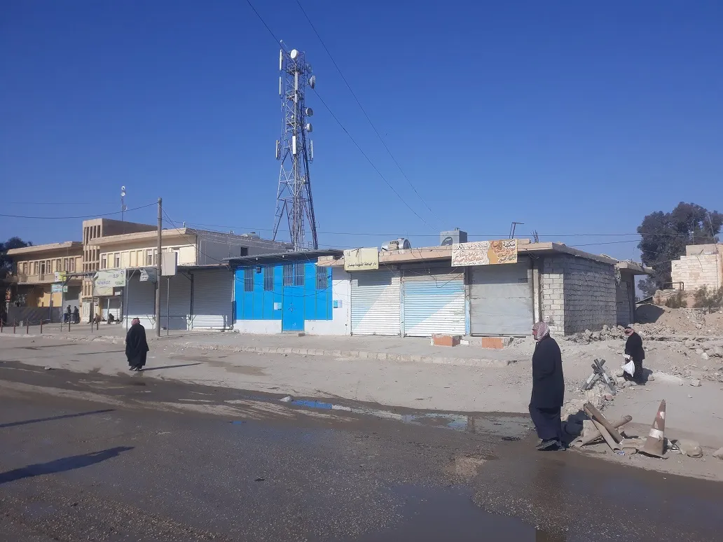 Li seranserê Bakur û Rojhilatê Sûriyê dikan hatin girtin