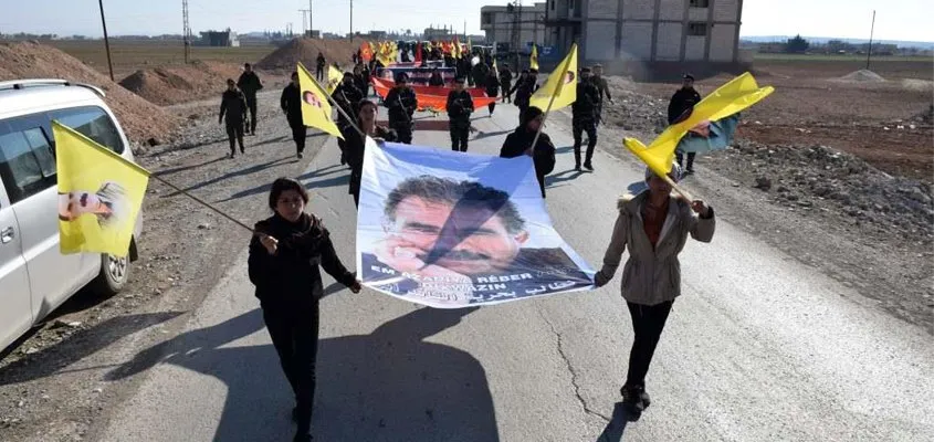 ​​​​​​​Meşa ciwanan di roja dawîn de li Kobanê berdewam dike