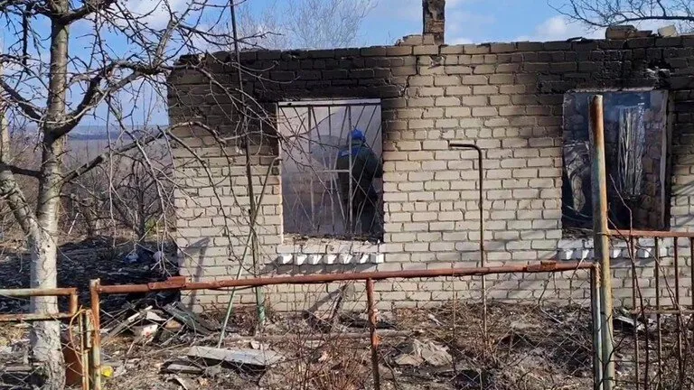 ​​​​​​​Topbarana li ser Luhansk û Donetskê berdewam e