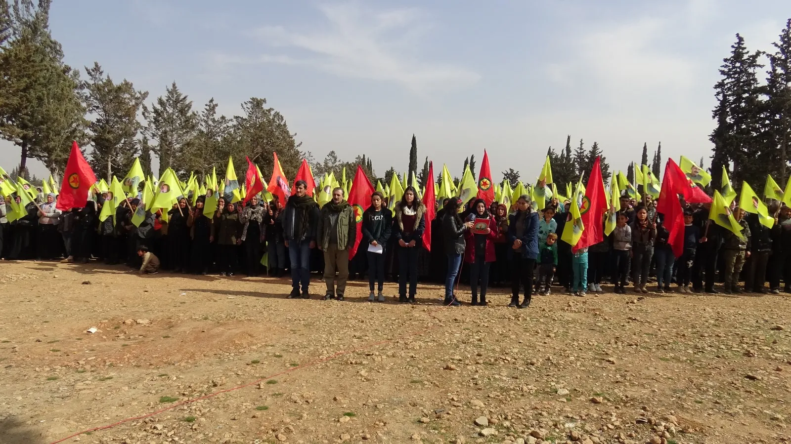 ​​​​​​​‘Divê navê PKK’ê ji ‘lîsteya terorê’ derkeve da ku astengiya li pêşiya aştiyê rabe’