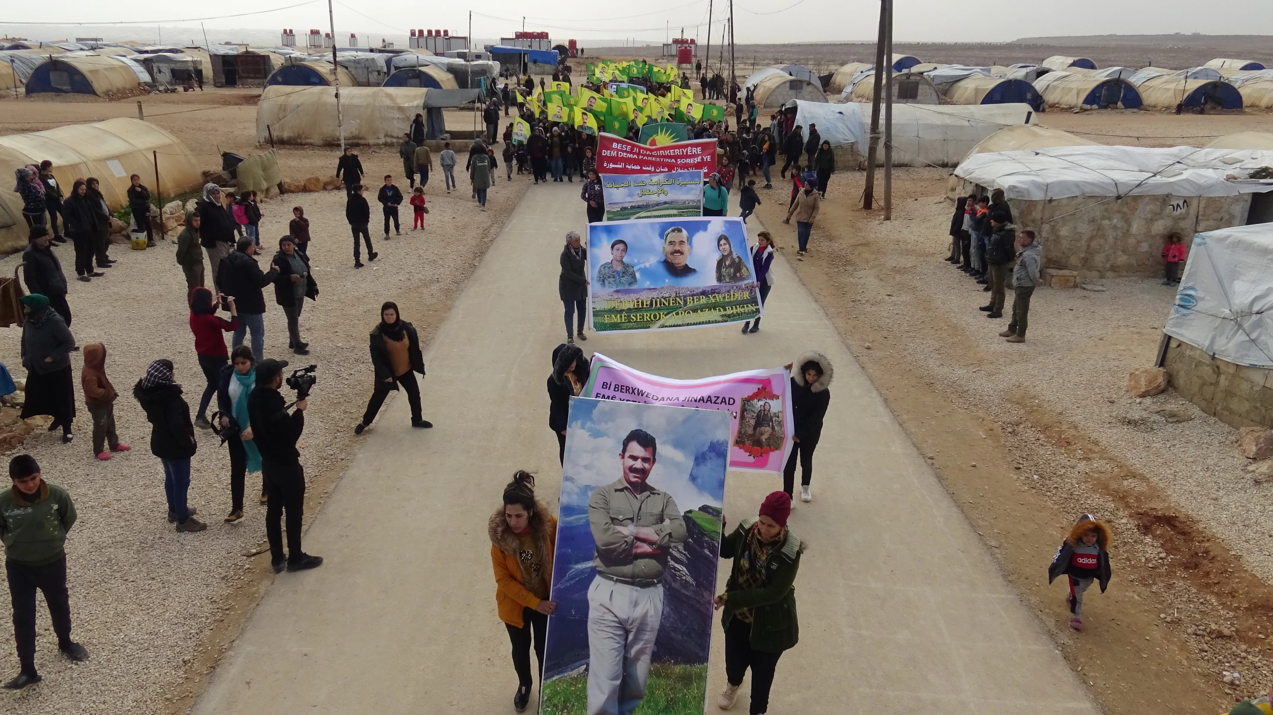 Kongra Star a herêma Efrînê meşek li dar xist