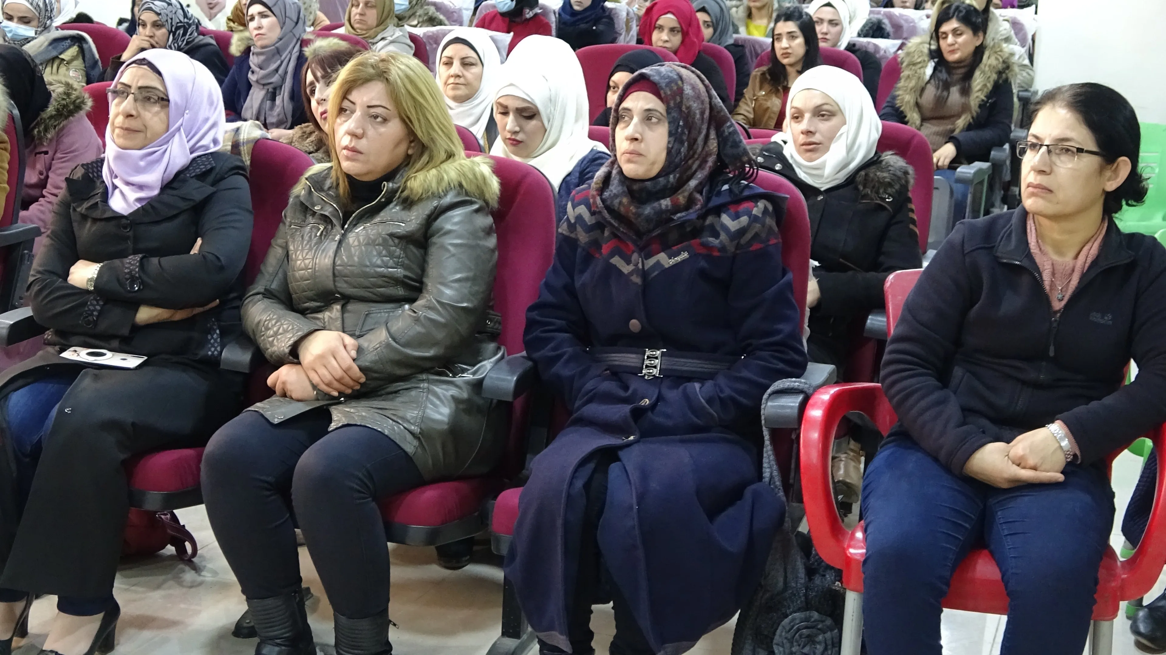 Li Tebqayê têkildarî komploya navneteweyî sînevîzyonek hate pêşandan
