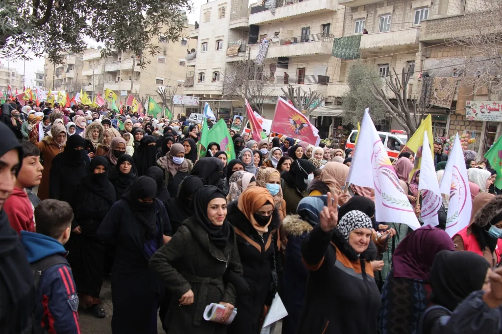 ​​​​​​​Li Minbic, Kobanê û Şehbayê çalakiyên şermezarkirina komployê