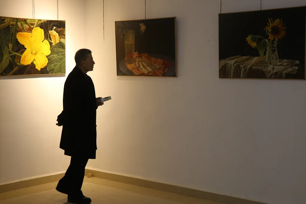 Li Qamişloyê pêşangeha ‘Serboriyên Hunerî’