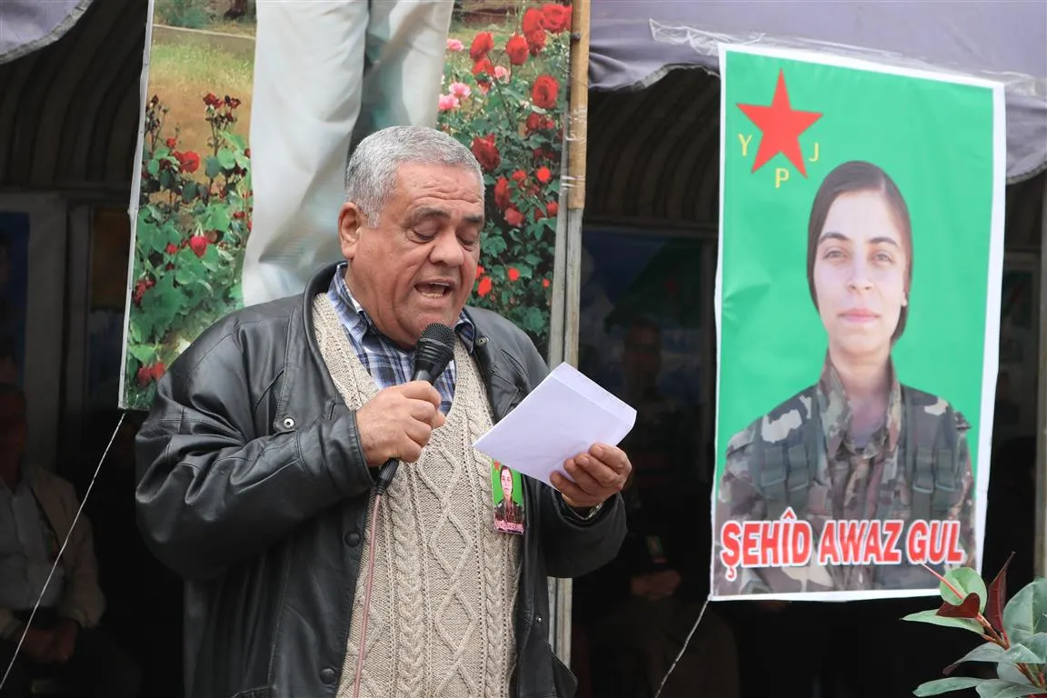 Şêniyên Helebê sersaxî da malbata şehîd Awaz Gul
