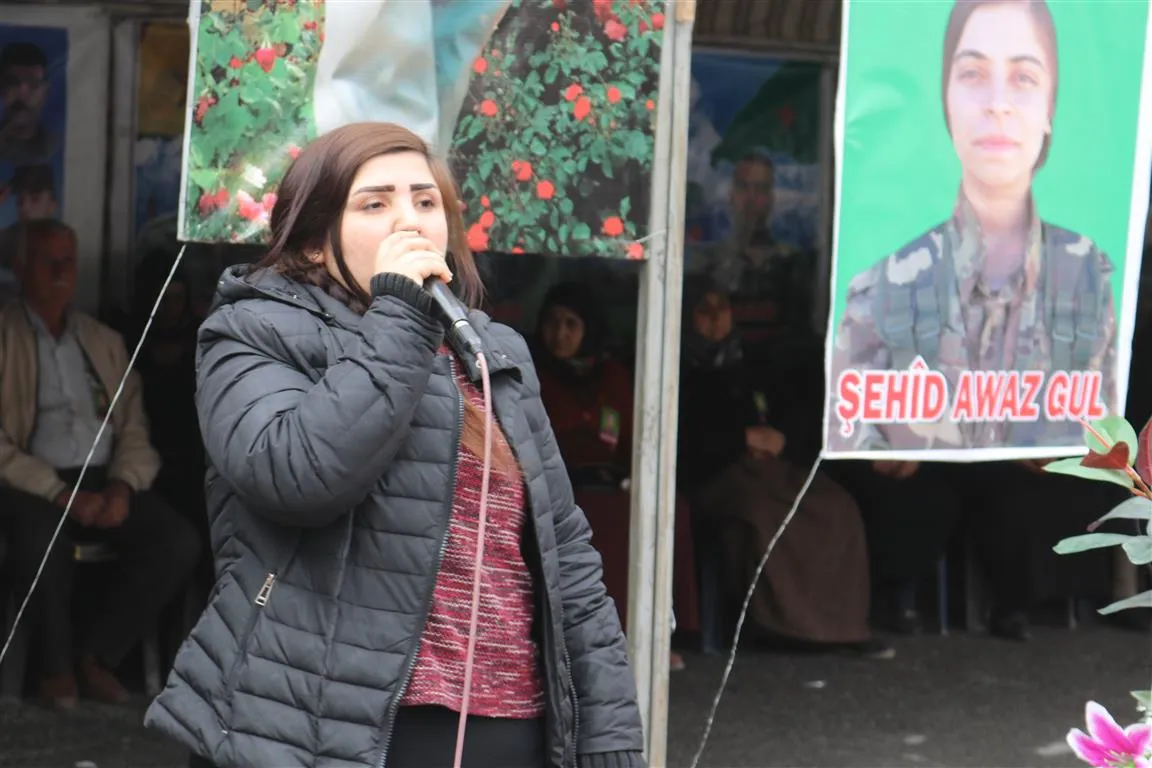 Şêniyên Helebê sersaxî da malbata şehîd Awaz Gul