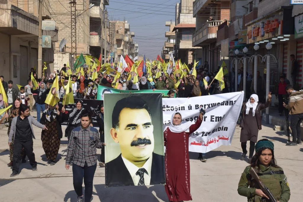 Şêniyên kantona Hesekê Komploya Navneteweyî şermezar kir