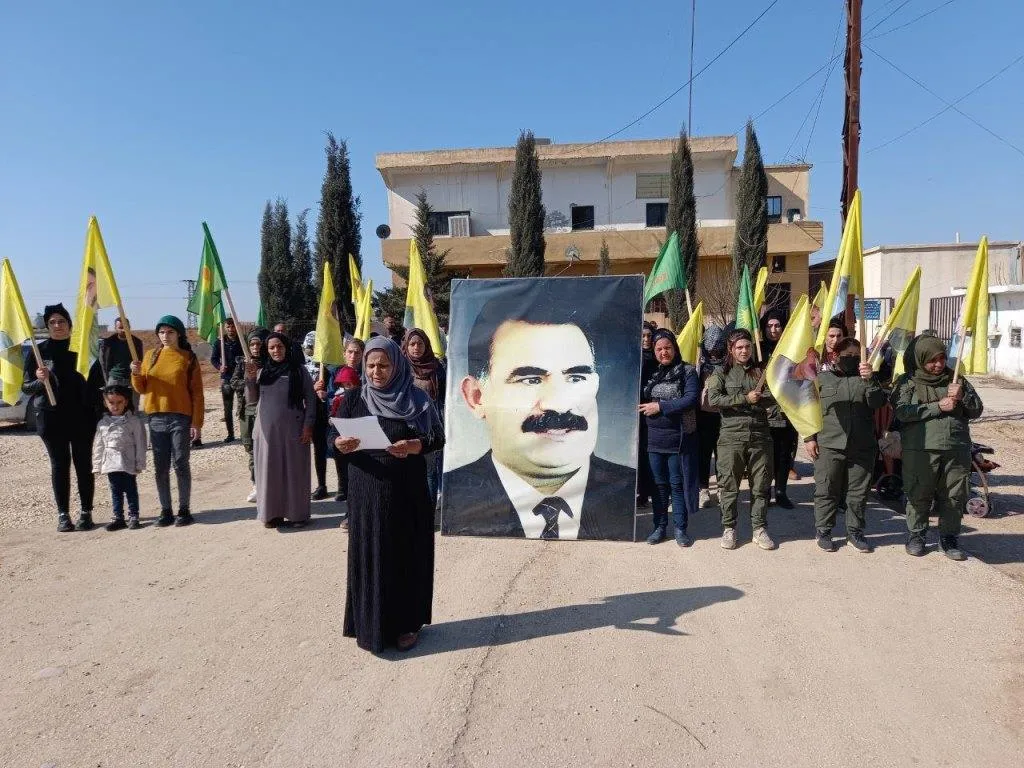 Şêniyên kantona Hesekê Komploya Navneteweyî şermezar kir