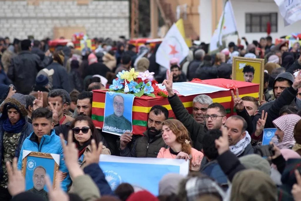 ​​​​​​​Li Hesekê cenazeyên 11 şehîdên pêngava Gurzê Gelan hatin oxirkirin