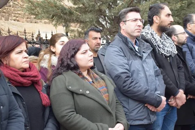 23 şehîdên Pêngava Gurzê Gelan bi merasîmeke bi heybet hatin oxirkirin