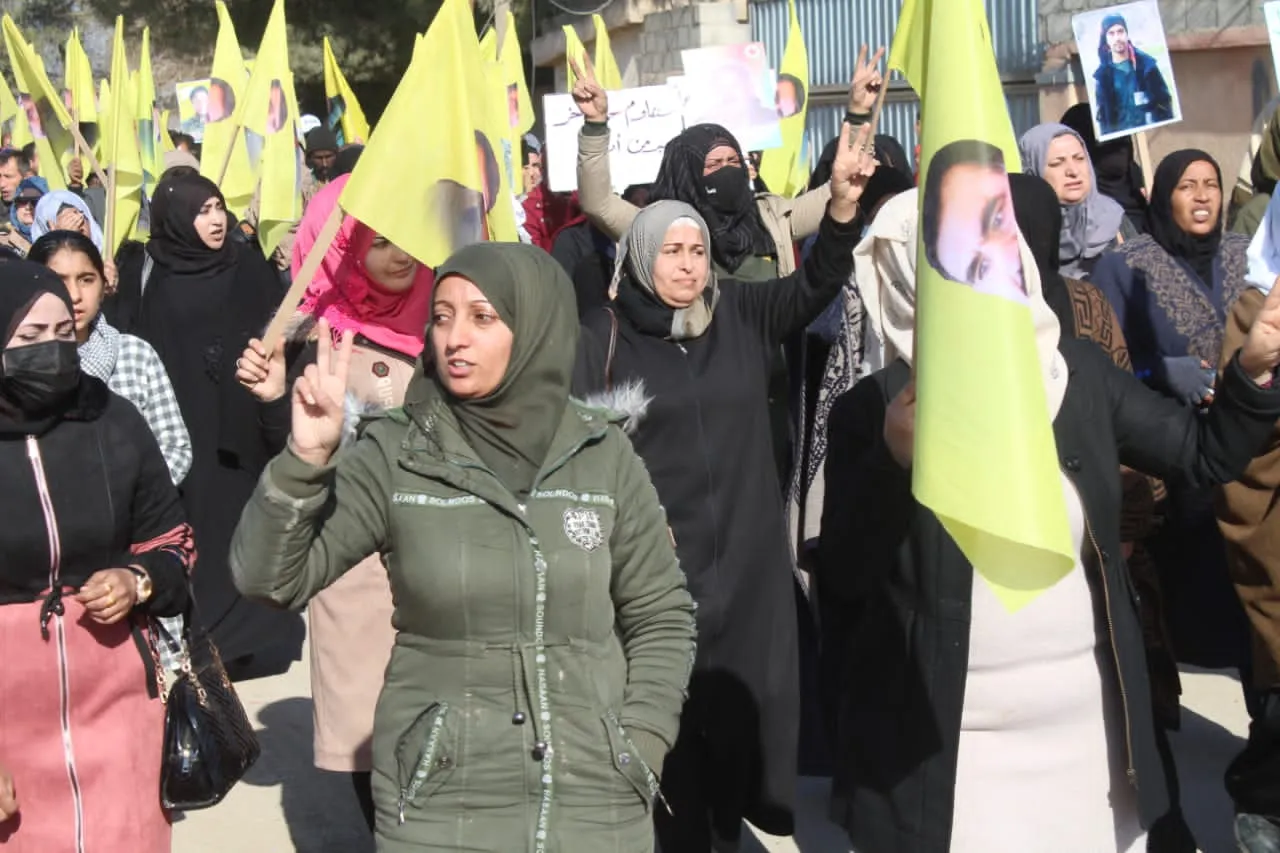 Şêniyên Bakur û Rojhilatê Sûriyê êrişên dewleta Tirk şermezar kirin