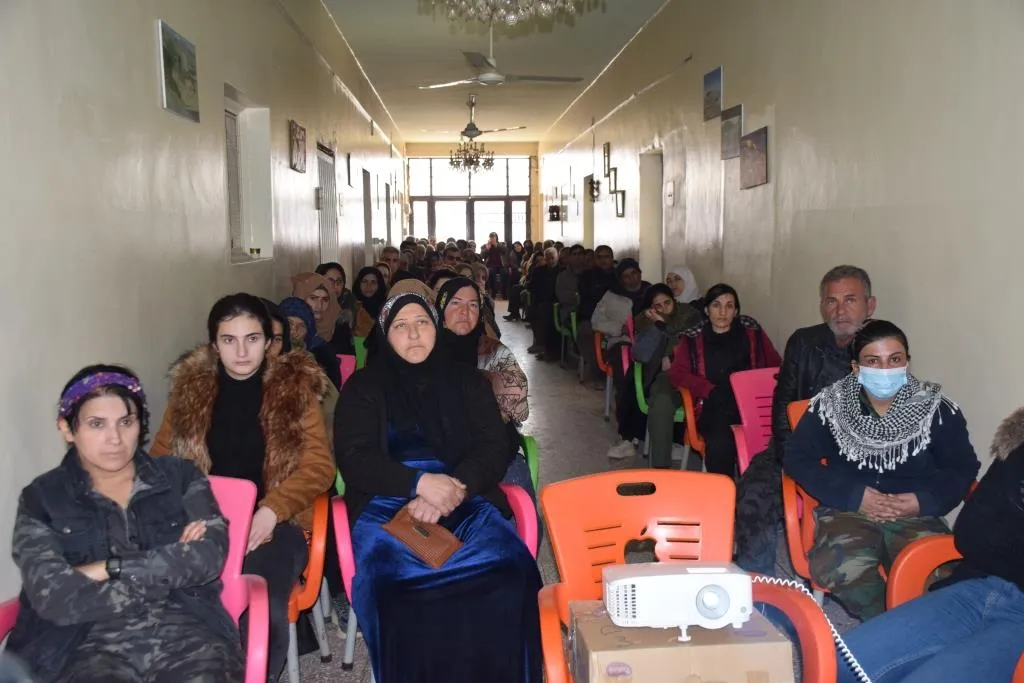 Şêniyên Bakur û Rojhilatê Sûriyê ji bo şermezarkirina komployê daketin qadan