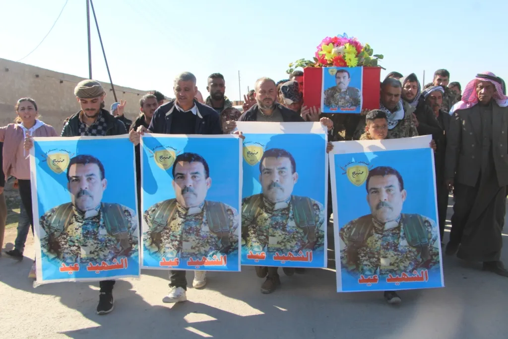Cenazeyê şehîd Îd El-Ehmed li Sirînê hat veşartin