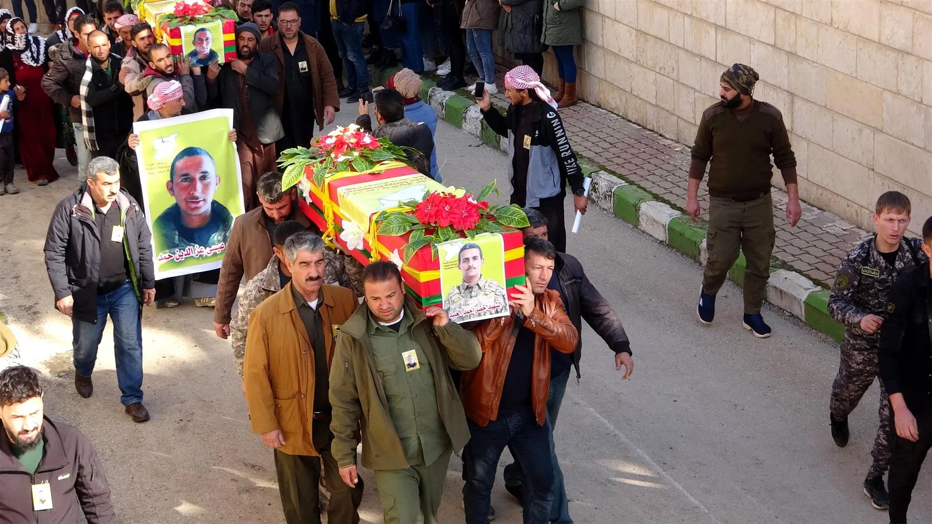 Li Dêrikê bi hezeran şehîdên Pêngava Gurzê Gelan oxir kirin