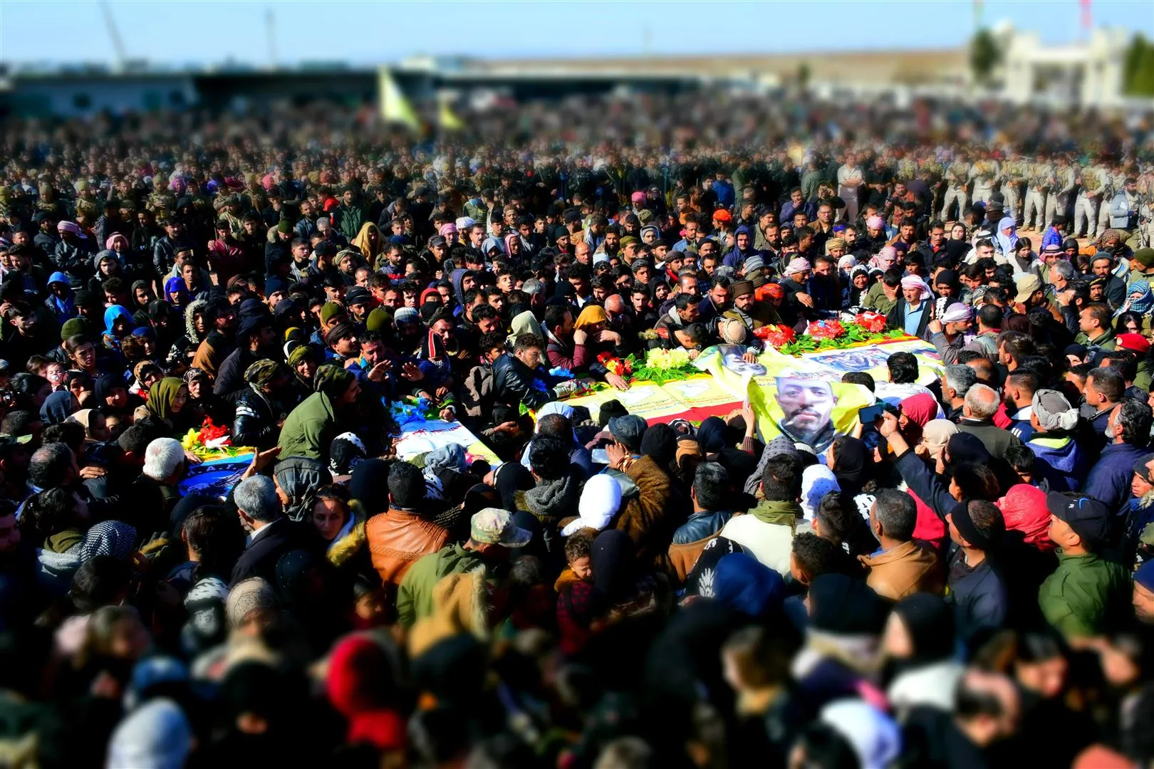 Li Dêrikê bi hezeran şehîdên Pêngava Gurzê Gelan oxir kirin