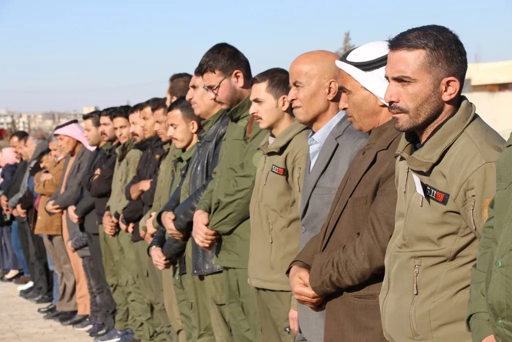 ​​​​​​​Cenazeyê şehîd El-Himêdî li Minbicê hat veşartin