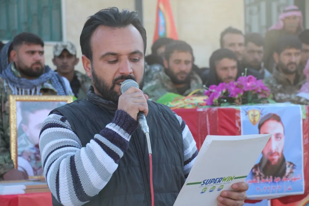​​​​​​​Cenazeyê şehîd El-Himêdî li Minbicê hat veşartin