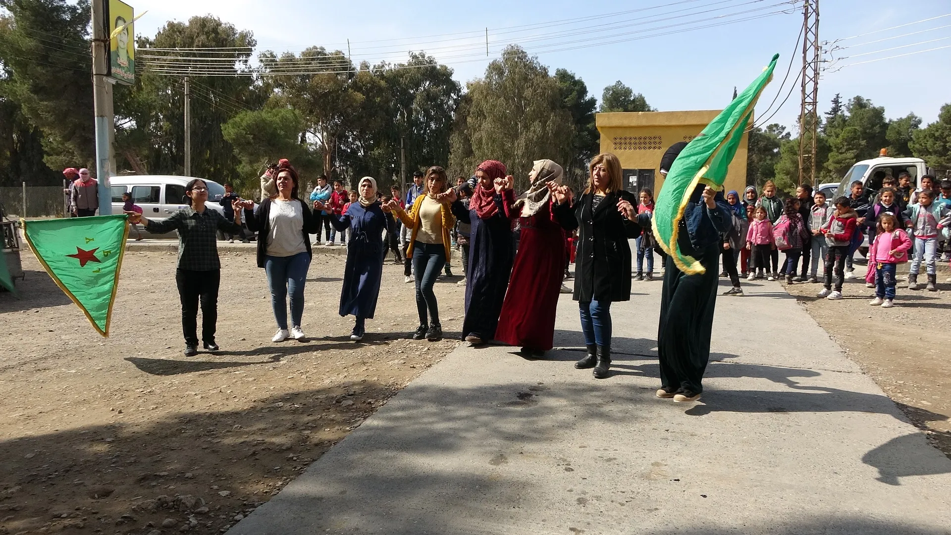 Çalakiyên 8'ê Adarê didomin