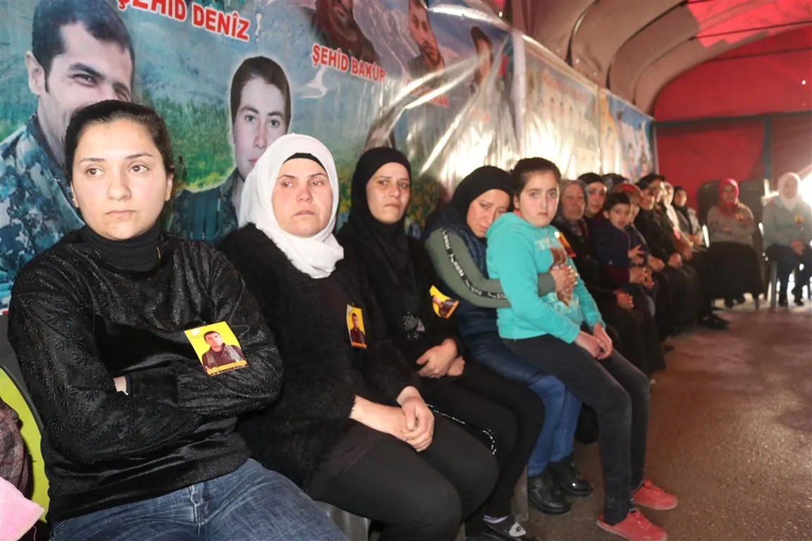 Sersaxî ji malbata şehîd Siyabend Bêkes re hate xwestin
