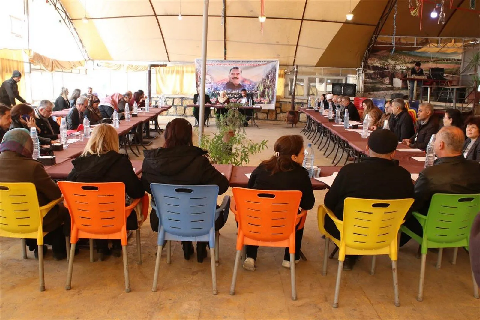 Li Helebê panela "Rêber APO kilîta aştiyê li Rojhilata Navîn e''