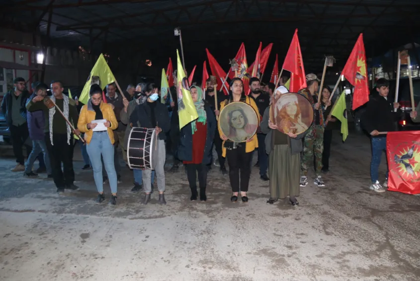 Ciwanên şoreşger êrişên dewleta Tirk a dagirker şermezar kirin