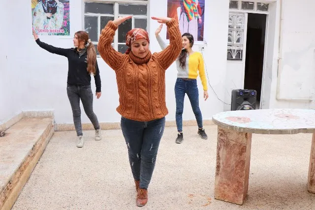 Amadekariyên Hîlala Zêrîn a Helebê ji bo 8’ê Adarê