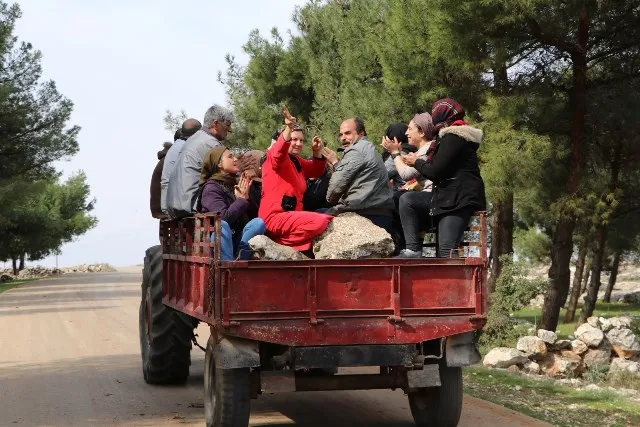 ' Şerê gel ê şoreşgerî misogeriya parastinê ye'