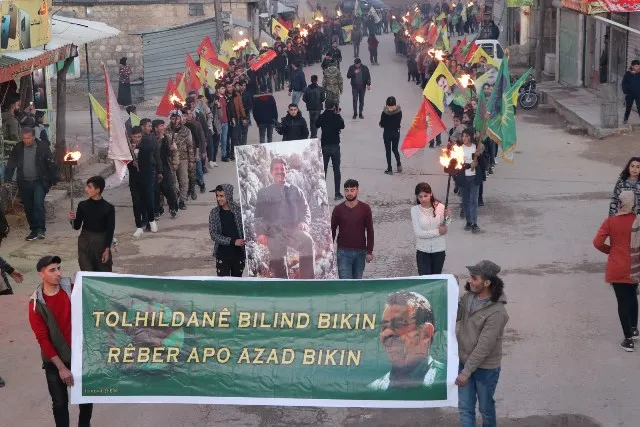 Ciwanên Efrînê komploya navneteweyî şermezar kir