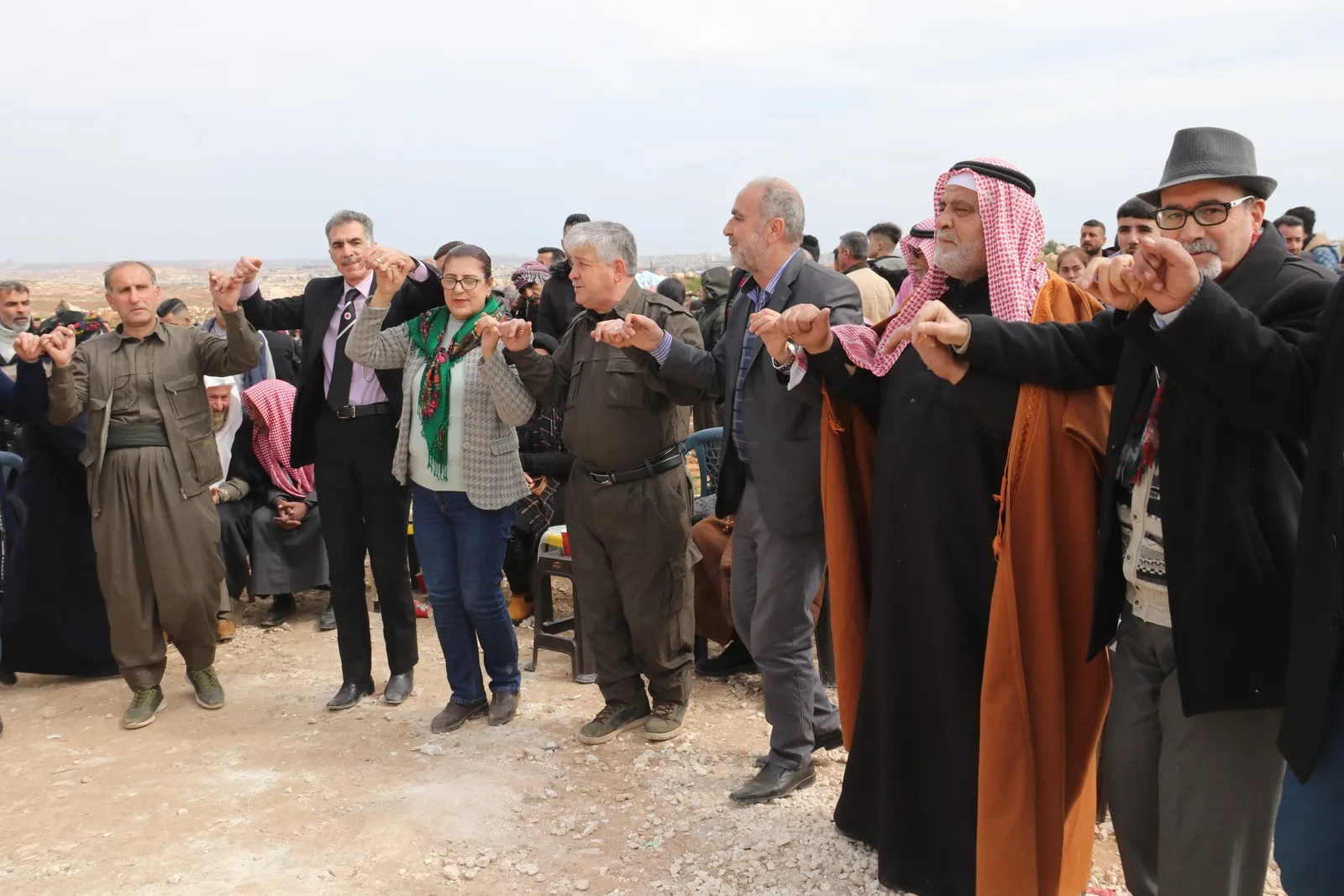Siyasetmedaran Newroz pîroz kir û banga dîtina çareseriyekê ji Sûriyê re kir