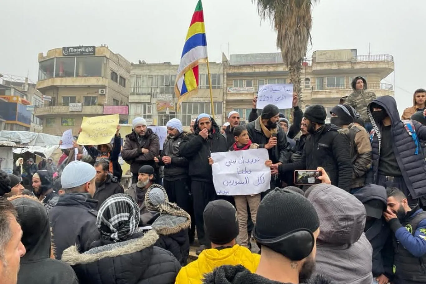 Şam dixwaze xwepêşandanên li Siweydayê berovajî bike