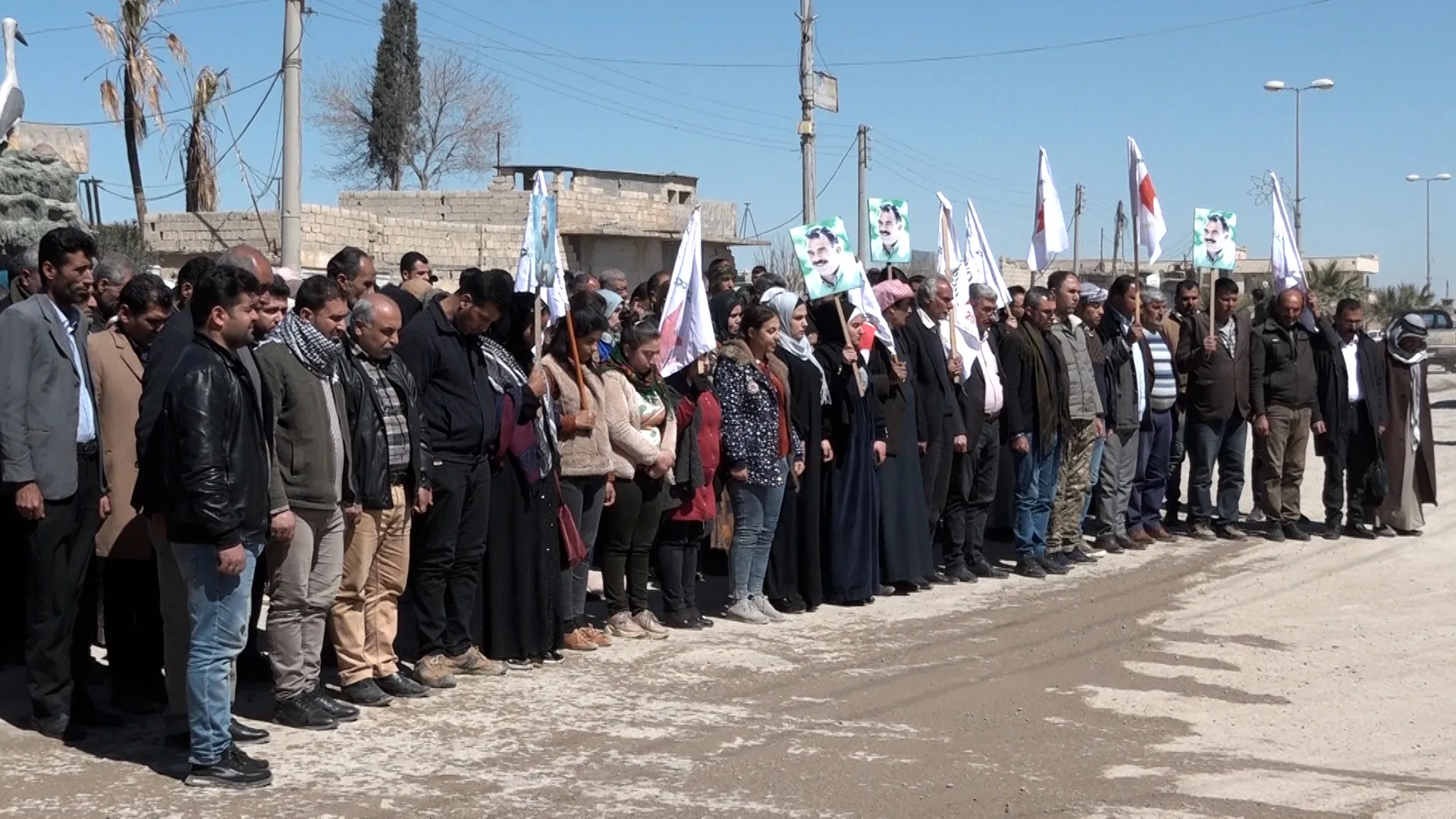 ​​​​​​​Şêniyên Bakur û Rojhilatê Sûriyê û Helebê komkujiya Helebçeyê bi bîr anîn