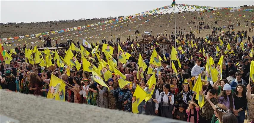 ​​​​​​​ Agirê Newroza 2022'an li Bakur û Rojhilatê Sûriyê hat dadan