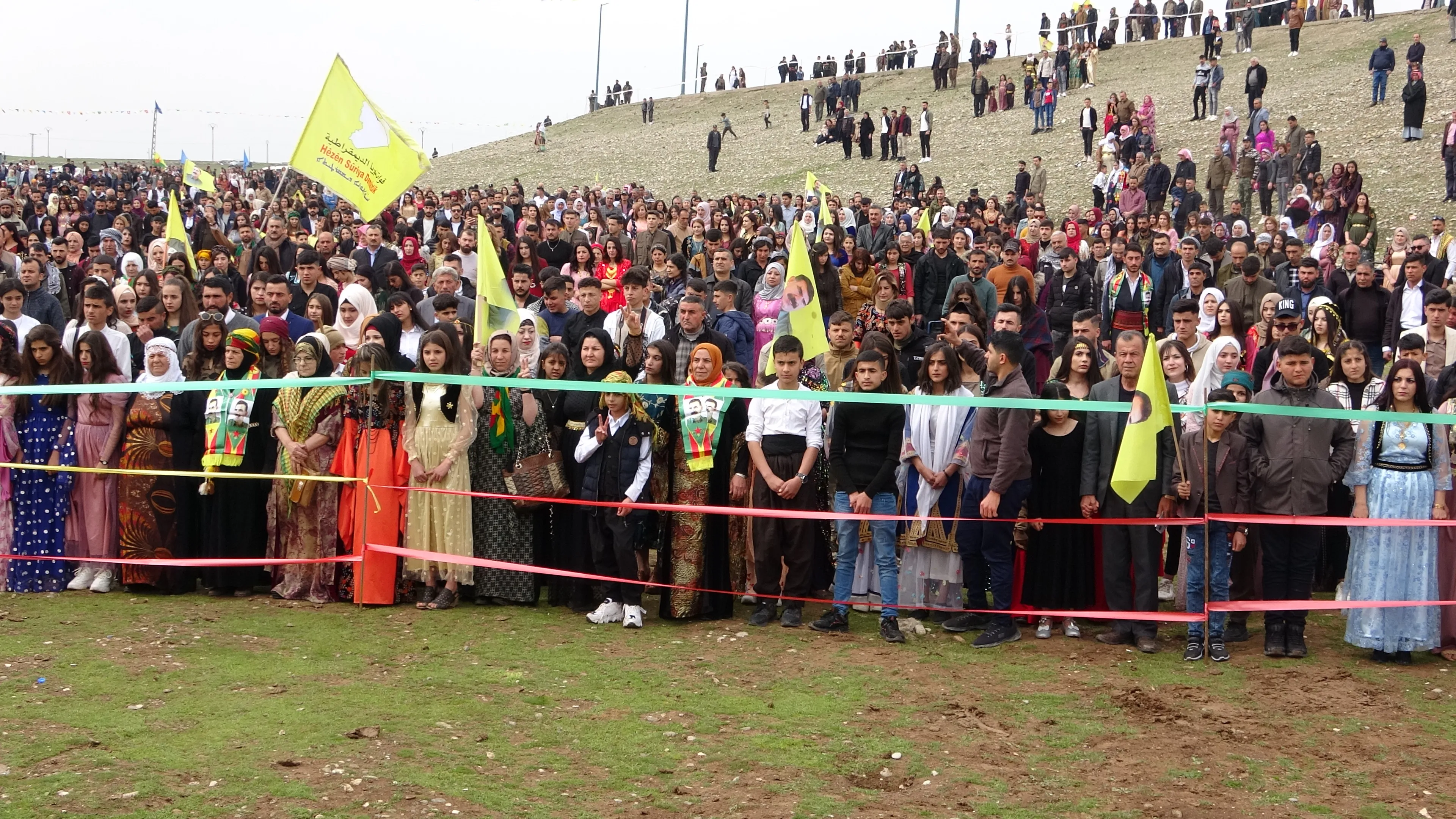 ​​​​​​​ Agirê Newroza 2022'an li Bakur û Rojhilatê Sûriyê hat dadan