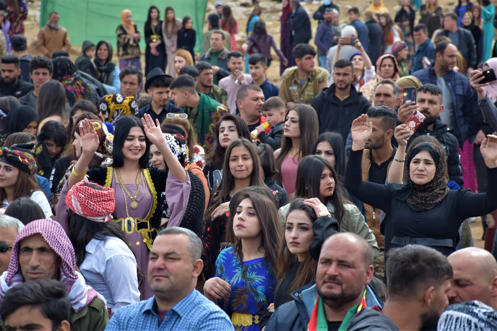 ​​​​​​​Şêniyên Bakur û Rojhilatê Sûriyê berê xwe didin qadên pîrozbahiyên Newrozê