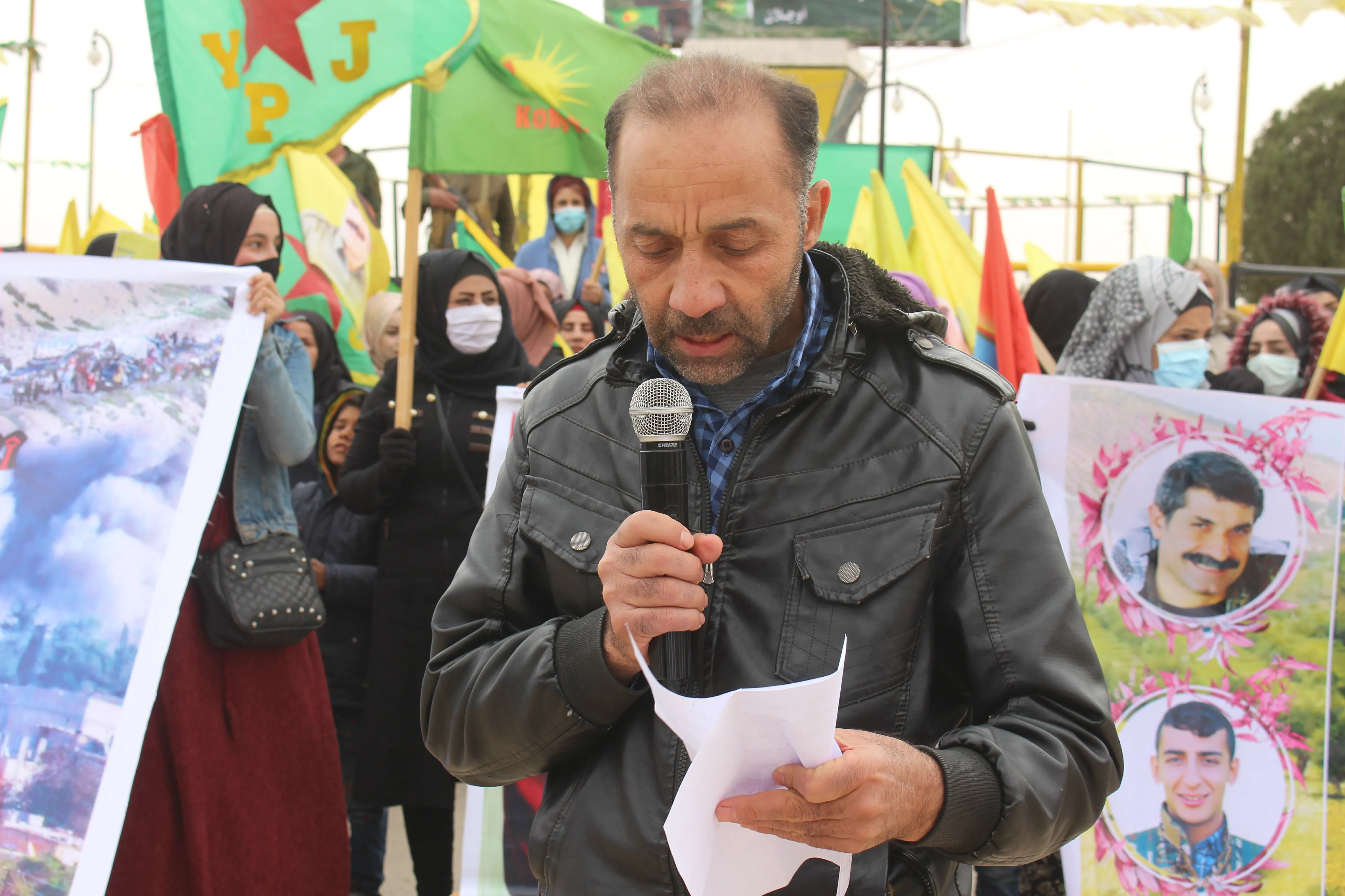 Şêniyên Til Berak li dijî dewleta Tirk a dagirker xwepêşandanek li dar xist