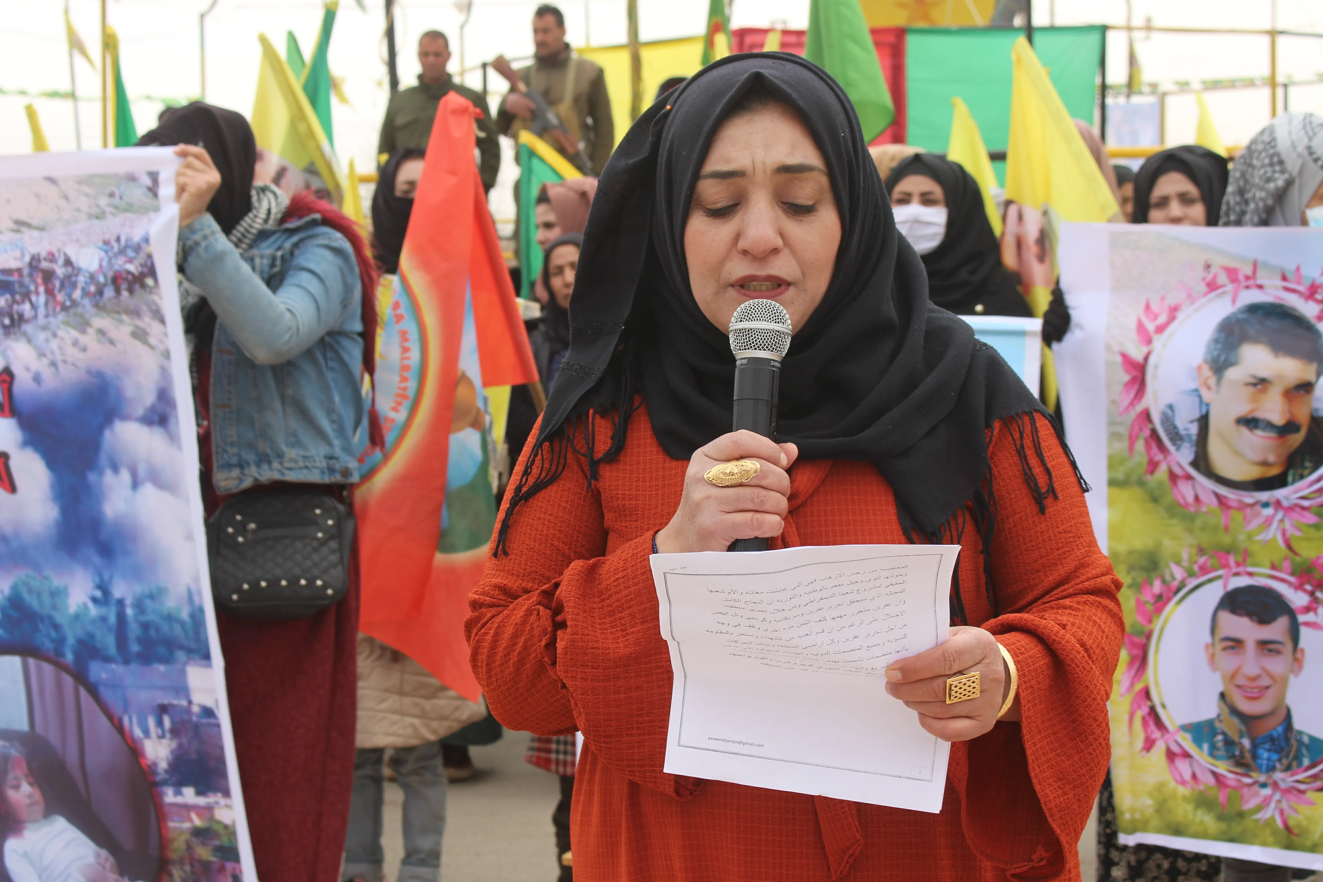 Şêniyên Til Berak li dijî dewleta Tirk a dagirker xwepêşandanek li dar xist