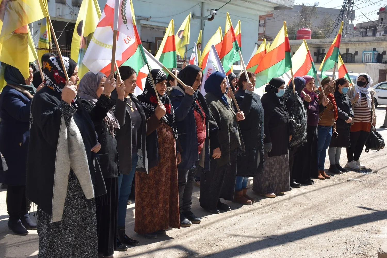 Şêniyên herêma Cizîrê şehîdên Komkujiya Helebçeyê bi bîr anîn