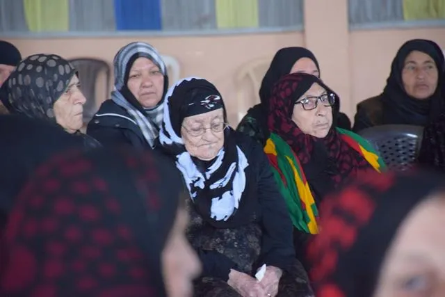 Li Tirbespî û Rimêlanê dayikên şehîdan agirê Newrozê dada